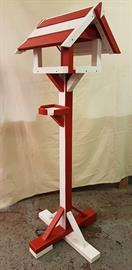 bird table redwhite